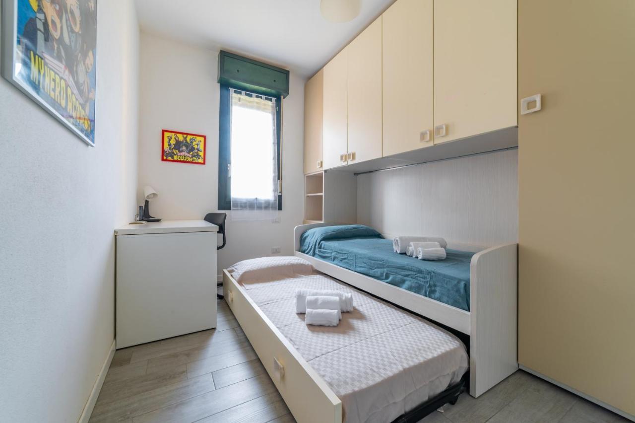 Parma Residential Apartment Con Balcone Экстерьер фото