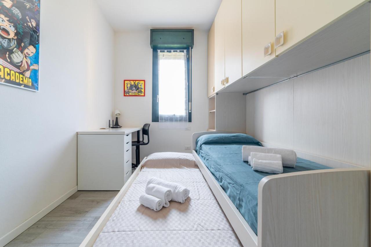 Parma Residential Apartment Con Balcone Экстерьер фото
