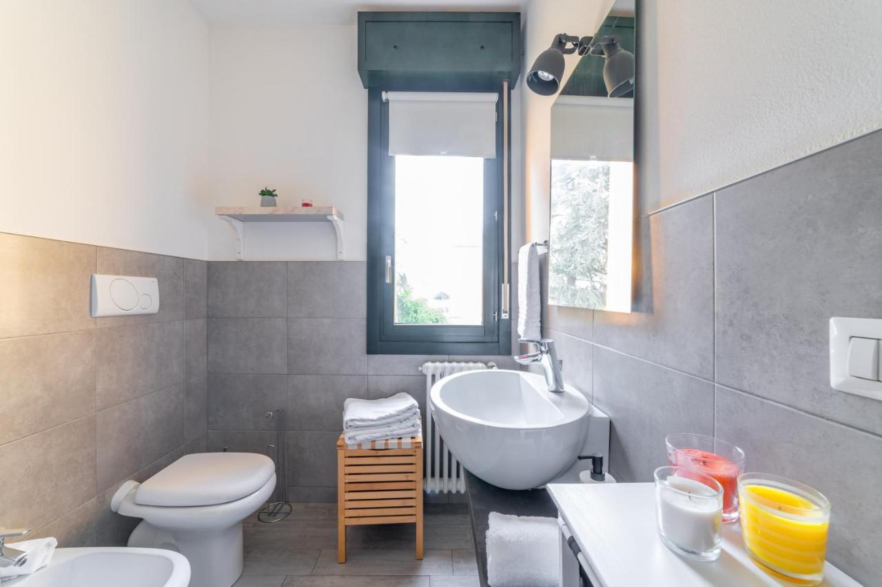 Parma Residential Apartment Con Balcone Экстерьер фото